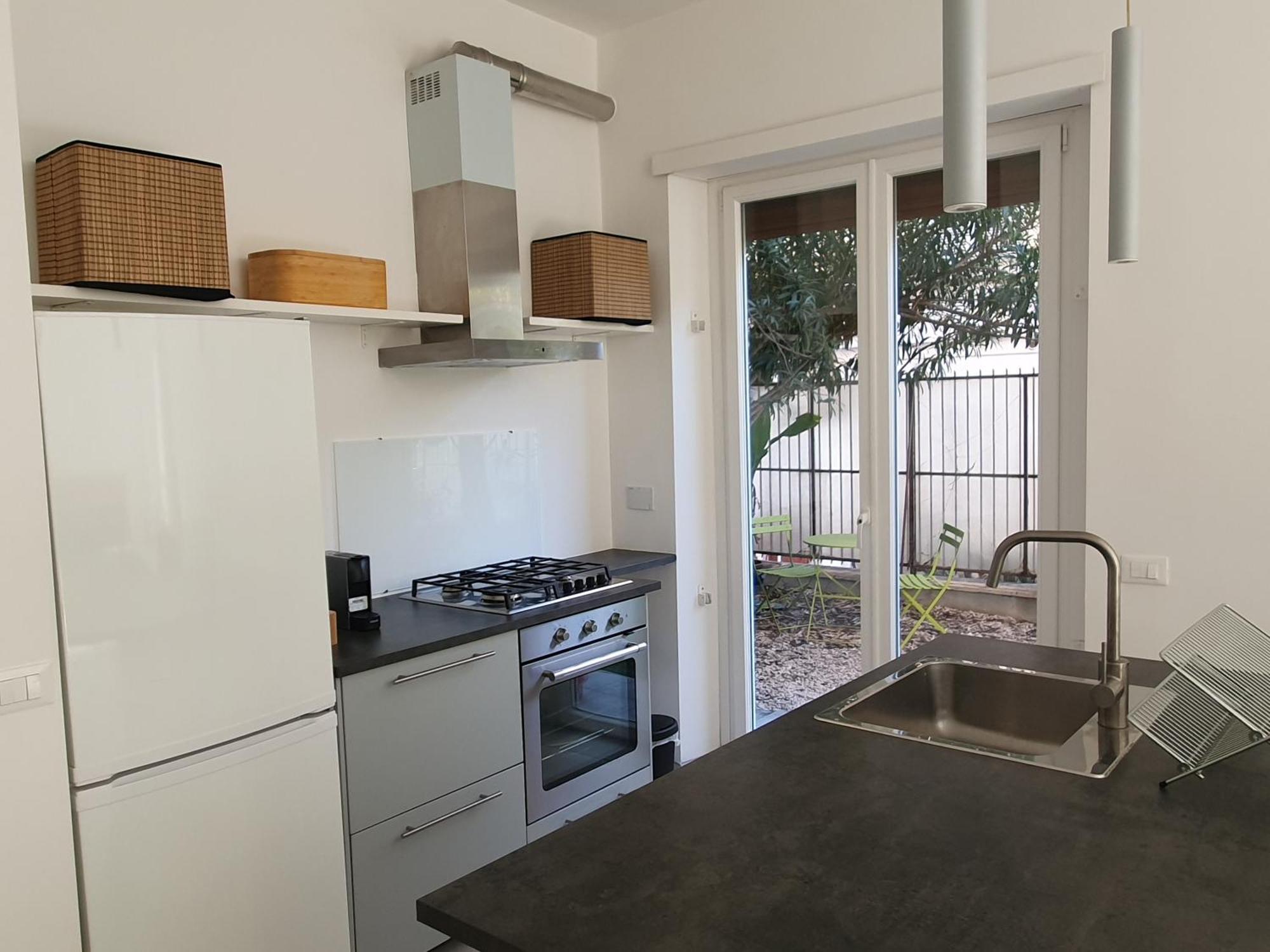 Trastevere Marlu Garden House Apartment Rome Bagian luar foto